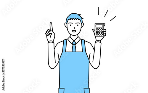 電卓を持って指さすエプロンを着た男性