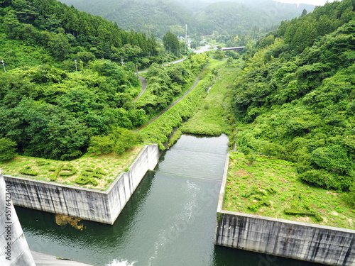 小山ダム放流部