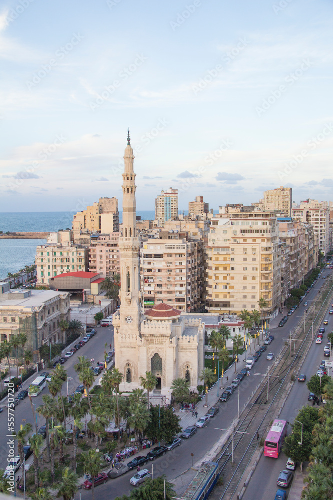Fototapeta premium Beautiful view of Al Qaaed Ibrahim Basha Mosque in Alexandria, Egypt