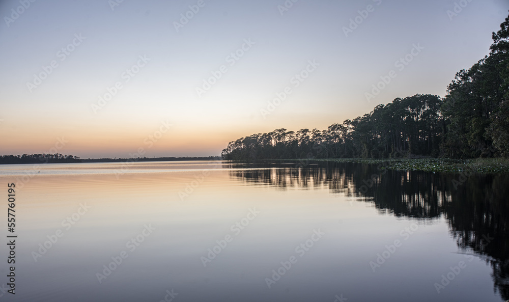 Lake Dias a dusk
