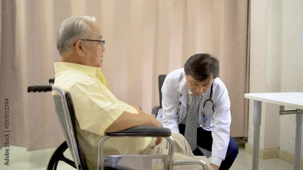 Senior knee problem, Orthopedist examines the knee of elderly patient to collect information for physical therapy treated. Doctor touch knee pain area of Old man legs talking about knee pain symptom Senior knee problem, Orthopedist examines the knee of elderly patient to collect information for physical therapy treated. Doctor touch knee pain area of Old man legs talking about knee pain symptom