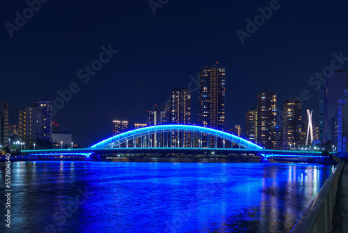 夜の永代橋