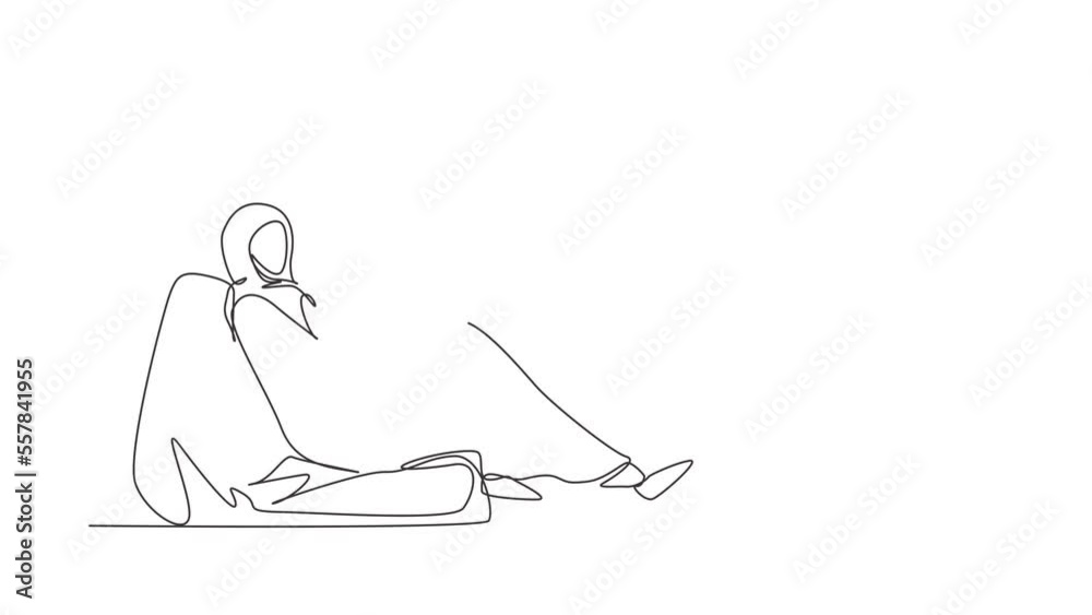 Animated self drawing of continuous line draw female on sofa reading book, having rest. Woman reads book on couch at cozy home. Girl sitting on sofa, reading book. Full length single line animation Animated self drawing of continuous line draw female on sofa reading book, having rest. Woman reads book on couch at cozy home. Girl sitting on sofa, reading book. Full length single line animation