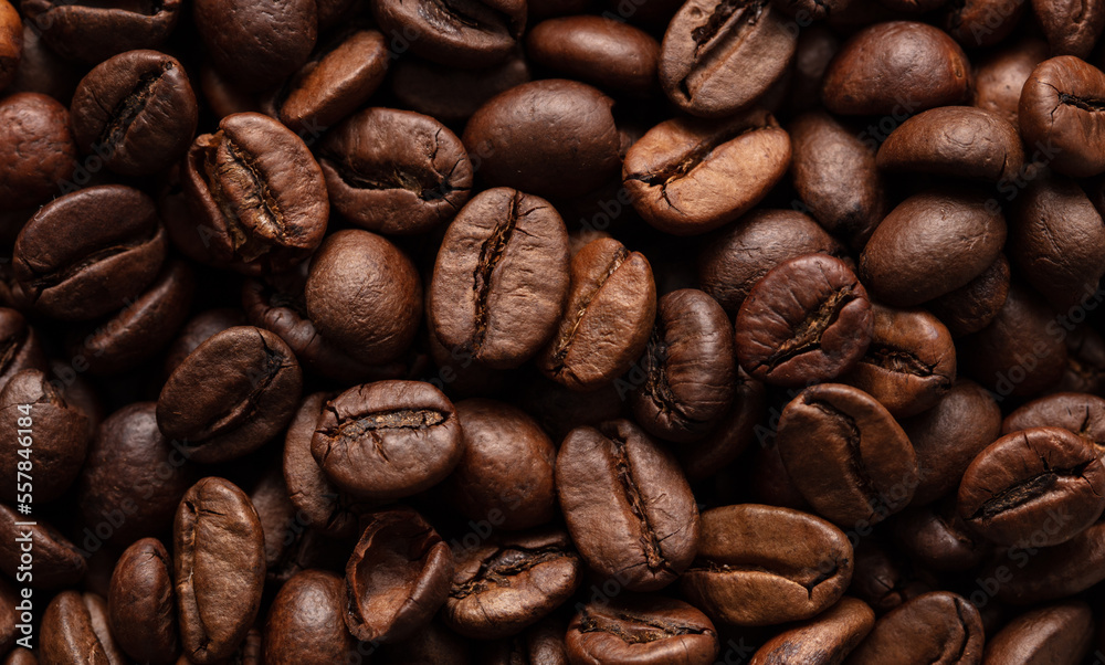 Fototapeta premium Grains of black coffee as a background.