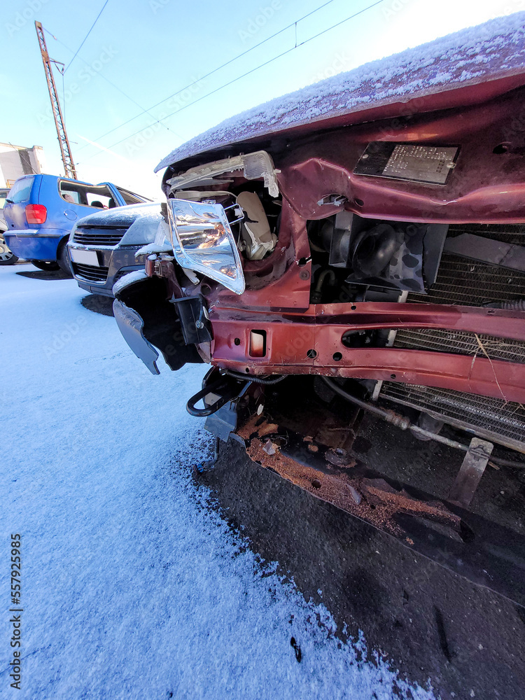Fototapeta premium Front of an accident car