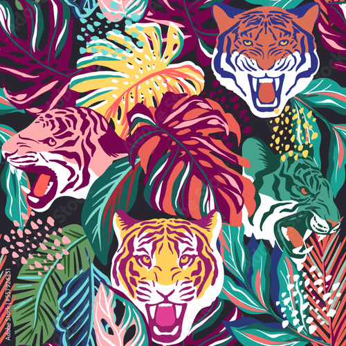 Tigers in the jungle. seamless pattern with vector hand drawn illustrations with tropical forest theme
