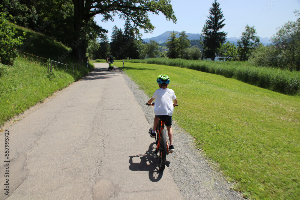 Fototapeta premium Radtour im Allgäu