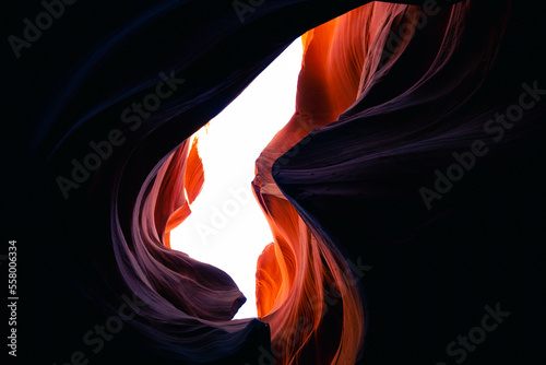 high contrast of light and shadow in antelope canyon