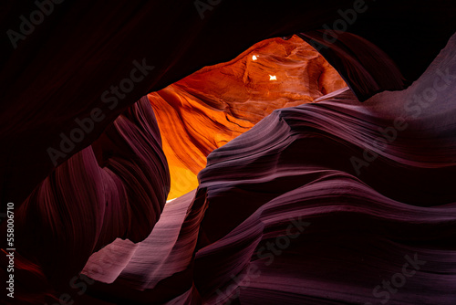 colorful walls of antelope canyon