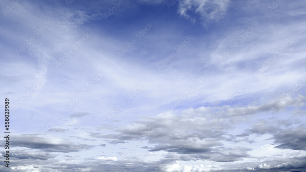 Obraz premium dark storm clouds with background,Dark clouds before a thunder-storm. 
