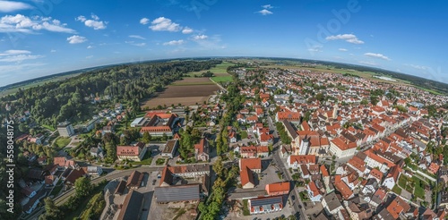 Ausblick auf die Frundsbergstadt Mindelheim, Kreisstadt im Unterallgäu 