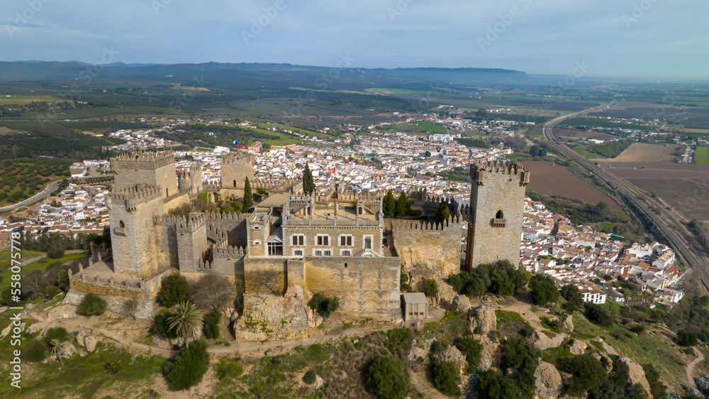 castillo de Floresta en el municipio de Almodóvar del río, España