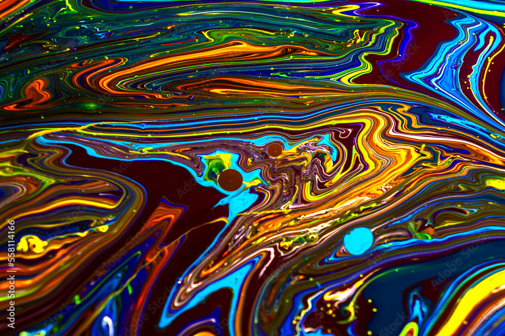 Naklejka premium 흐르는 물감이 만드는 마블링 그림 