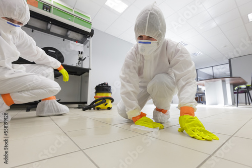 Decontamination of a room after an incident, asbestos risk management