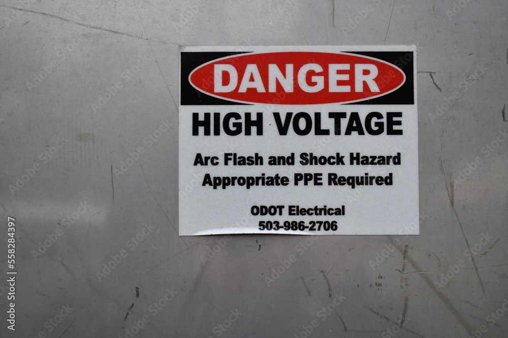 Obraz premium high voltage sign