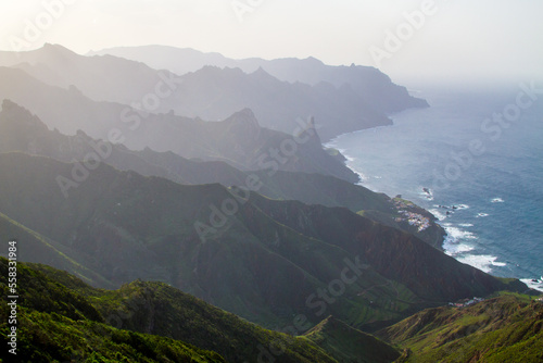Paesaggi dello stupendo parco rurale di Anaga fotografati dai sentieri che lo attraversano. Isola di Tenerife, Canarie photo