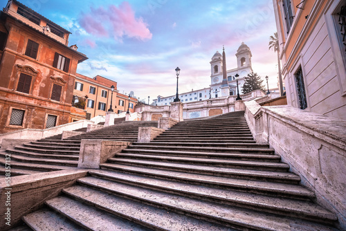 Photos Spanish steps famous landmark of Rome morning sunrise view