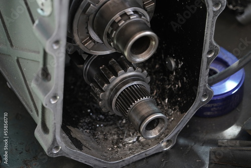 Race car's gearbox details and design
