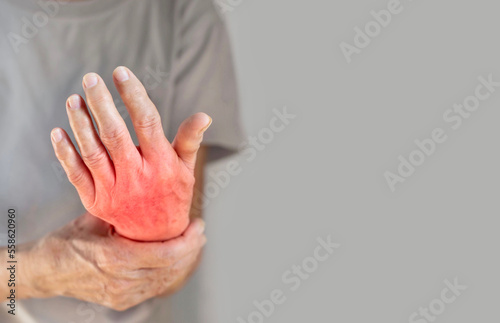 hands of a person in red photo
