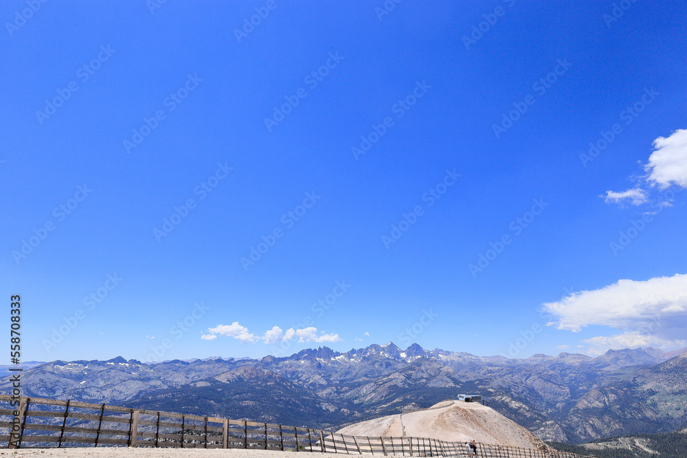A vast view from the top of Mammoth mountain in Mammoth Lakes, California