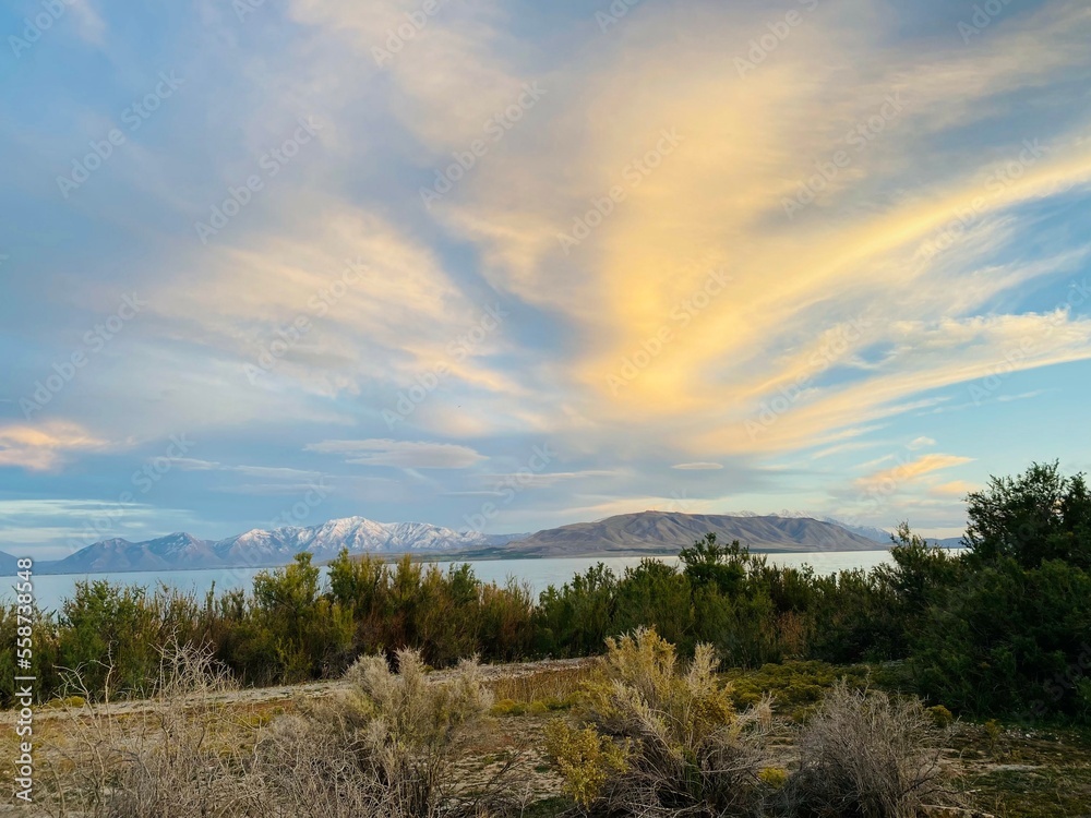 Fototapeta premium Mountains and lake