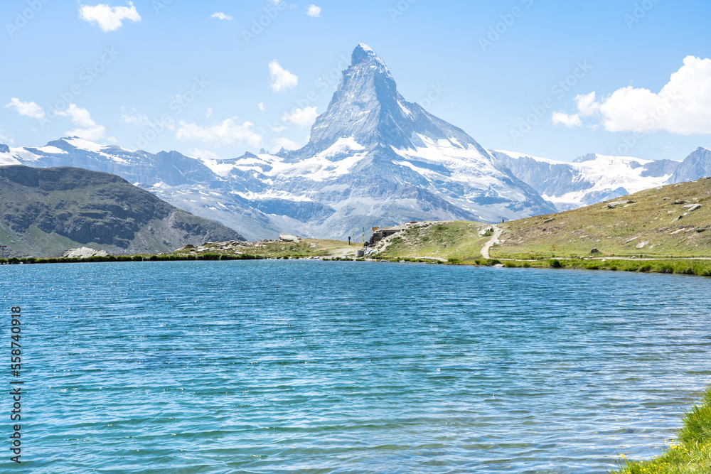 Matterhorn with Stellisee, Zermatt, Switzerland Matterhorn with Stellisee, Zermatt, Switzerland