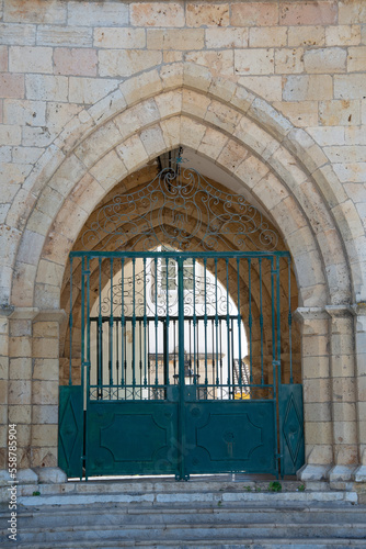 Puerta de rejas