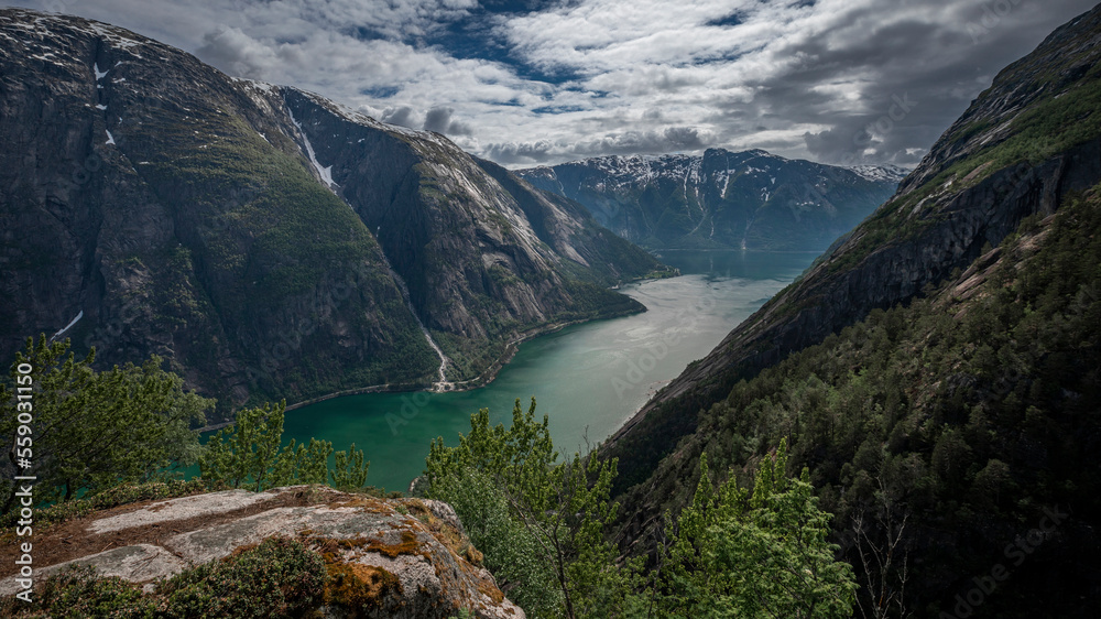 Fototapeta premium View from above into the Eidfjord in Norway