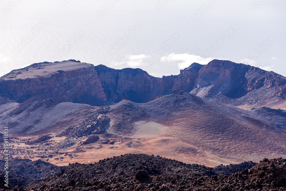 Obraz premium Pico Viejo Close-up View from Atop Mount Teide