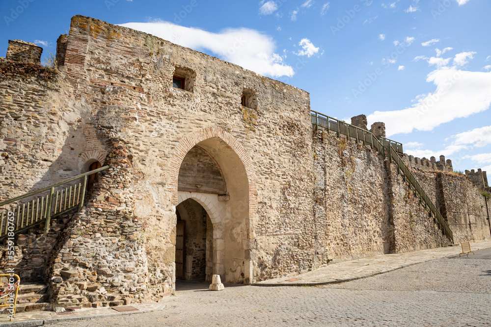 dooway entrance gate of the outer defense wall of Coca town (Puerta de la Villa - Puerta de Segovia), province of Segovia, Castile and Leon, Spain