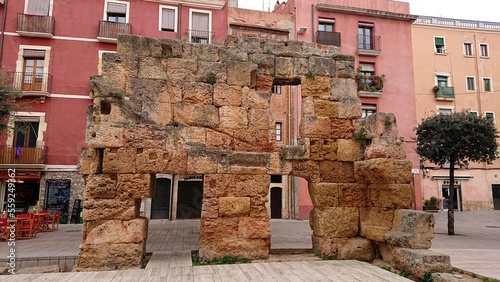 Mur angulaire romain antique, place du forum, Tarragone, Catalogne, Espagne.
