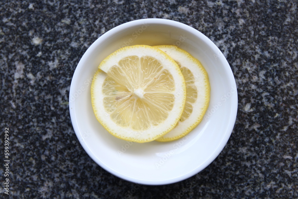 Lemon slice for Salmon with Lemon Cream Sauce menu Lemon slice for Salmon with Lemon Cream Sauce menu