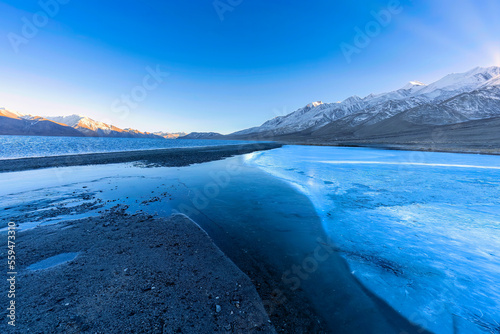 Pangong Tso Lake freezing in winter