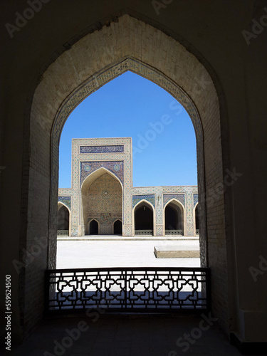 Fototapeta Naklejka Na Ścianę i Meble -  Mosque Poi Kalon