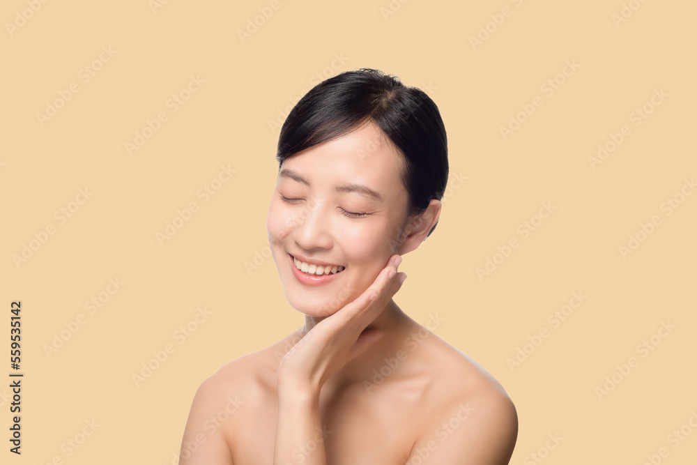 Portrait of beautiful young asian woman clean fresh bare skin concept. Asian girl beauty face skincare and health wellness, Facial treatment, Perfect skin, Natural make up on white background Portrait of beautiful young asian woman clean fresh bare skin concept. Asian girl beauty face skincare and health wellness, Facial treatment, Perfect skin, Natural make up on white background