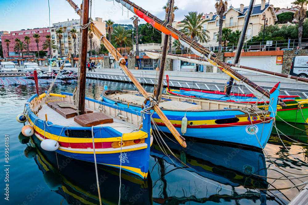 Barque Catalane dans le port de Banyuls-sur-Mer