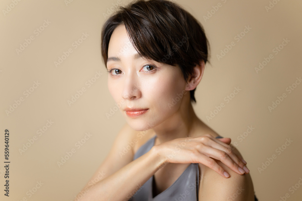 美しい大人の女性の美容イメージ 美しい大人の女性の美容イメージ