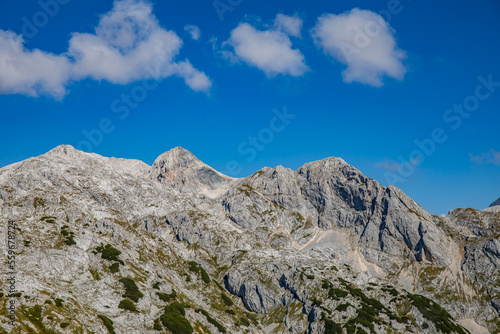 Hiking to Škednjovec peak in Bohinj © klemen
