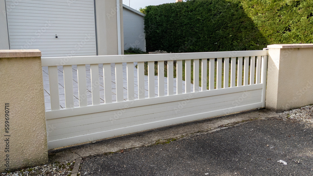 steel modern white low gate aluminum portal with blades design of suburb house steel modern white low gate aluminum portal with blades design of suburb house