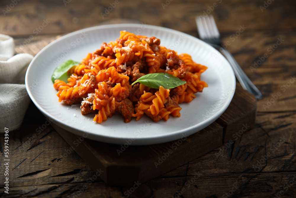 Pasta with minced meat and tomato sauce