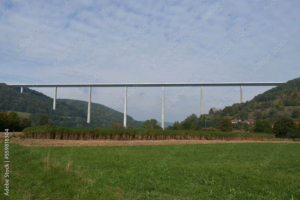 Kochertalbrücke bei Geislingen am Kocher, Baden-Württemberg, Deutschland Kochertalbrücke bei Geislingen am Kocher, Baden-Württemberg, Deutschland