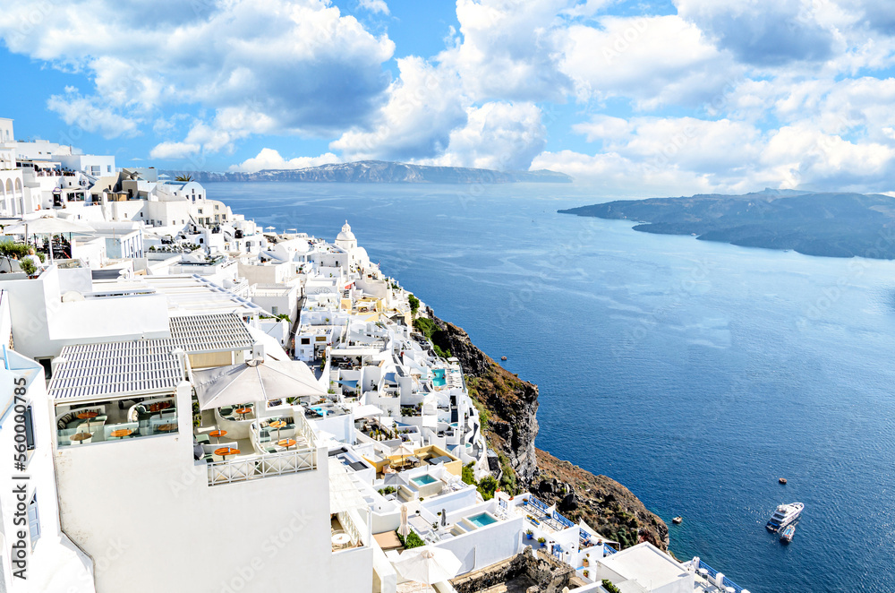 Fira, Santorini (Thira), views of the white houses with their cobbled streets. Village bathed by the South Aegean Sea, in the Cyclades, Greece