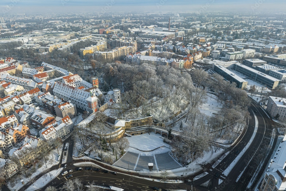 Obraz premium Augsburg im Winter - Rotes Tor, Wassertürme, Freilichtbühne, Torwallanlagen