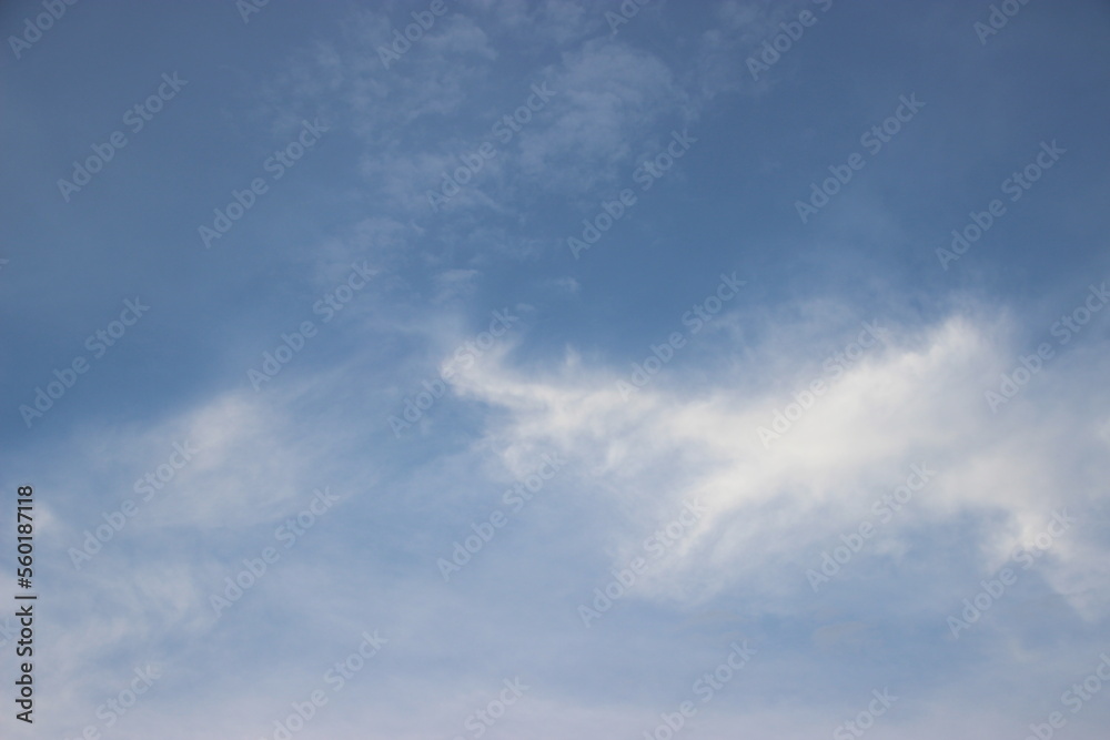 Obraz premium clear blue sky with clouds