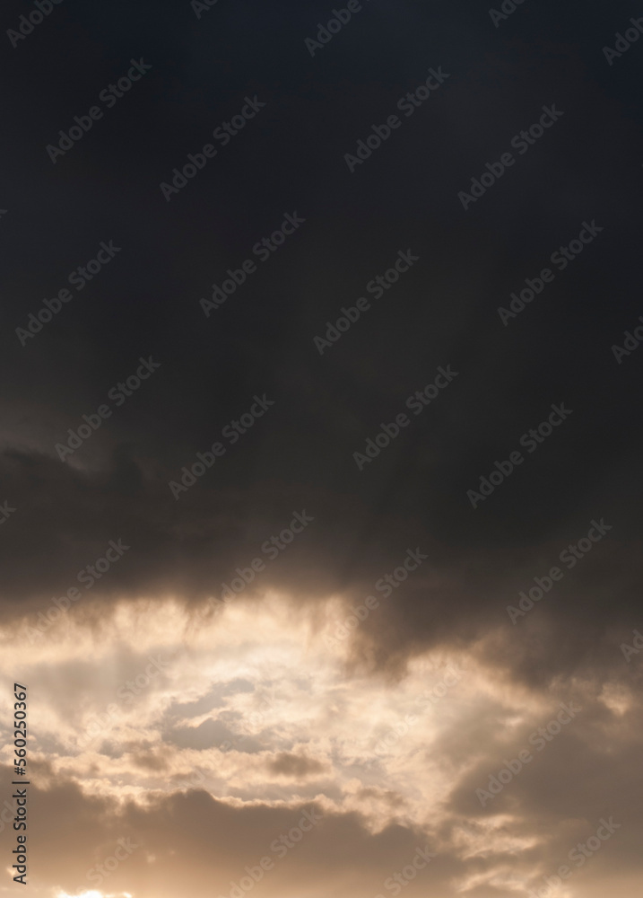 Obraz premium Sun on sunset in the sky