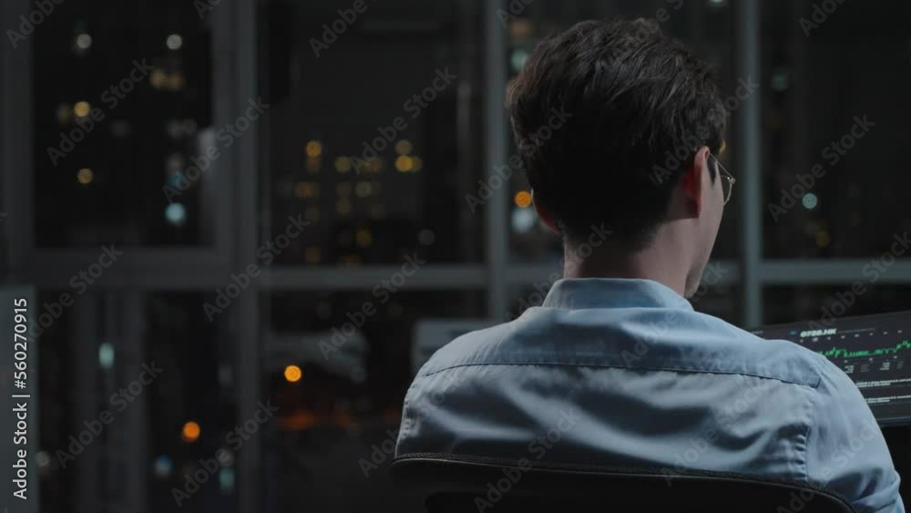 Businessman working in office at night,4K Businessman working in office at night,4K