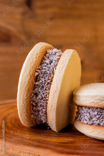 Alfajor de maisena argentino photo