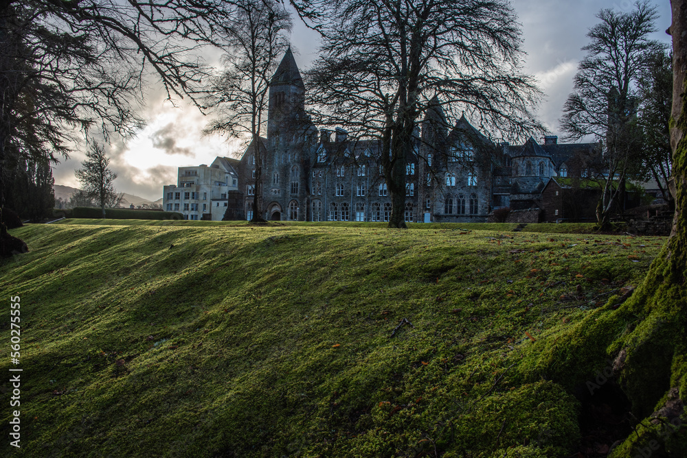 Blick auf den Park vom Highland Club in Fort Augustus, Loch Ness, Schottland Blick auf den Park vom Highland Club in Fort Augustus, Loch Ness, Schottland