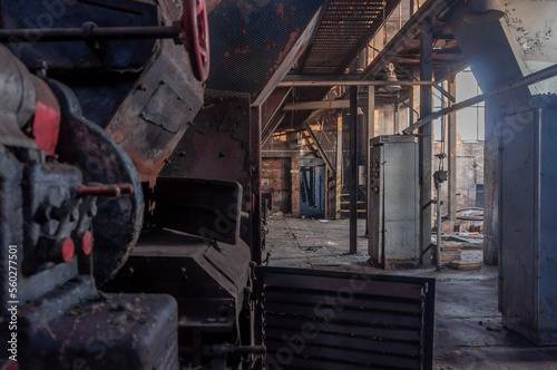 Old abandoned brick industrial building © Arkadiusz