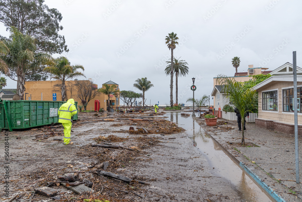 Bomb cyclone causes severe storm and flood damage in Sanya Cruz County, CA, USA on January 5, 2023; storm kills 2. 